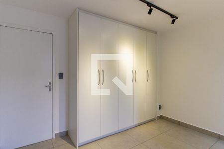 Quarto de kitnet/studio para alugar com 1 quarto, 40m² em Barra Funda, São Paulo