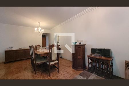 Apartamento à venda com 130m², 3 quartos e 1 vagaSala