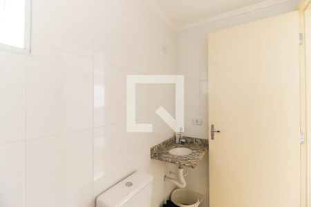 Banheiro de kitnet/studio para alugar com 1 quarto, 36m² em Vila Nova Manchester, São Paulo