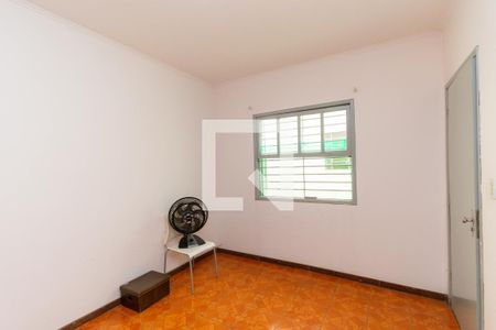 Quarto 1 de casa à venda com 4 quartos, 210m² em Vila Canero, São Paulo