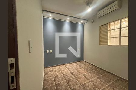 Quarto 1 de casa para alugar com 2 quartos, 125m² em Jardim Amanda I, Hortolândia