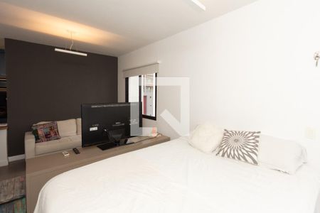 Sala/Quarto de apartamento à venda com 1 quarto, 43m² em Vila Nova Conceição, São Paulo