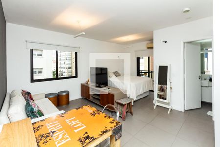 Sala/Quarto de apartamento à venda com 1 quarto, 43m² em Vila Nova Conceição, São Paulo