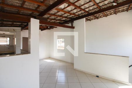 Sala 2 de casa para alugar com 3 quartos, 140m² em Candelária, Belo Horizonte