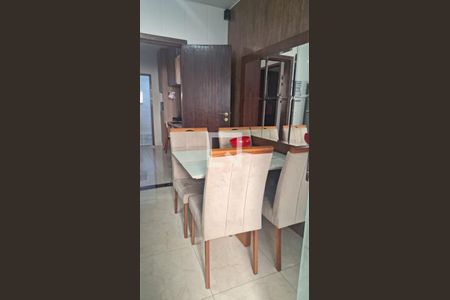 Sala de casa para alugar com 1 quarto, 70m² em Nacional, Contagem