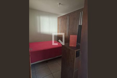 Quarto de casa para alugar com 1 quarto, 70m² em Nacional, Contagem