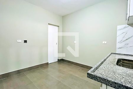 Cozinha de kitnet/studio para alugar com 1 quarto, 30m² em Jardim Las Vegas, Guarulhos