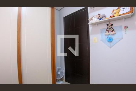 Quarto de casa à venda com 3 quartos, 128m² em Jardim Ana Rosa, São Paulo