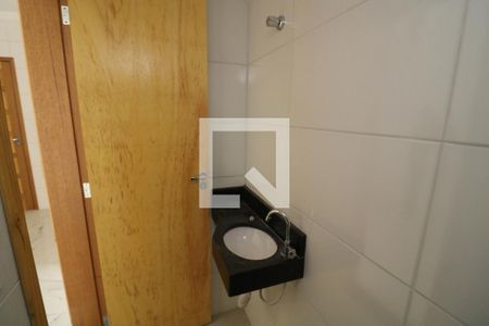 Lavabo de casa à venda com 2 quartos, 75m² em Vila Antonieta, São Paulo