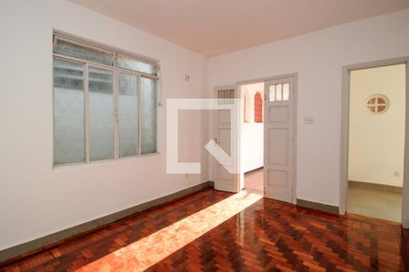 Sala de casa para alugar com 2 quartos, 150m² em Colégio Batista, Belo Horizonte