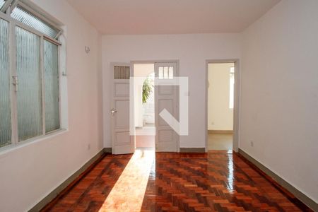 Sala de casa para alugar com 2 quartos, 150m² em Colégio Batista, Belo Horizonte