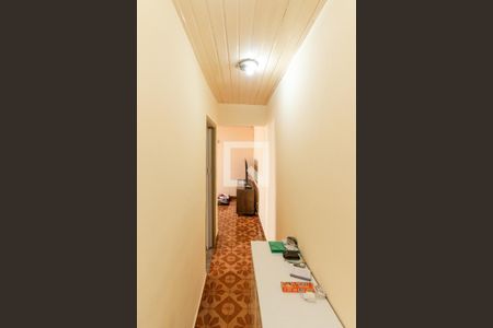 Casa à venda com 100m², 3 quartos e 1 vaga Casa à venda com 100m², 3 quartos e 1 vagaCorredor