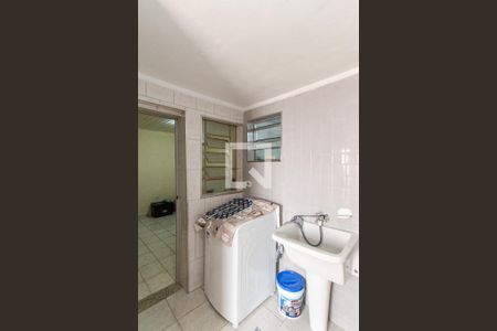 Casa à venda com 100m², 3 quartos e 1 vaga Casa à venda com 100m², 3 quartos e 1 vagaÁrea de Serviço