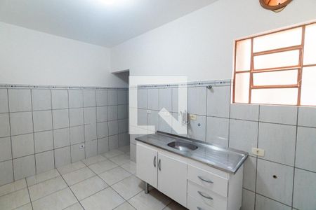 Cozinha de casa para alugar com 1 quarto, 65m² em Vila Guarani (zona Sul), São Paulo