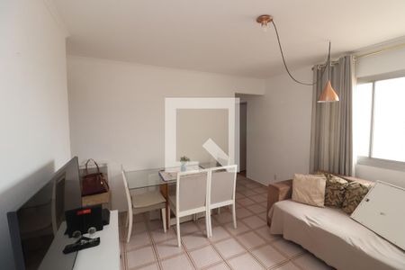 Apartamento à venda com 55m², 2 quartos e 1 vagaSala de TV