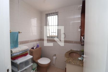 Banheiro de apartamento à venda com 2 quartos, 55m² em Vila Carrão, São Paulo