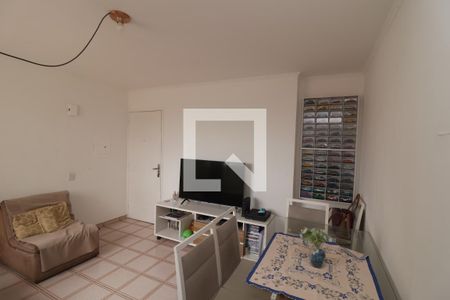 Apartamento à venda com 55m², 2 quartos e 1 vagaSala de TV