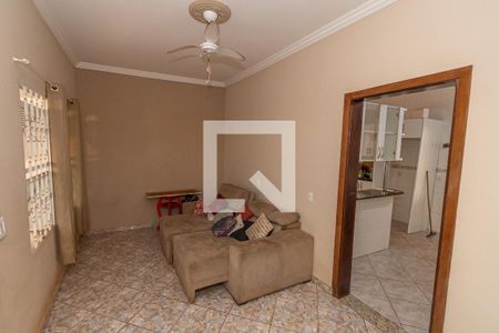 Sala  de casa para alugar com 3 quartos, 1250m² em Vila Real Santista, Hortolândia