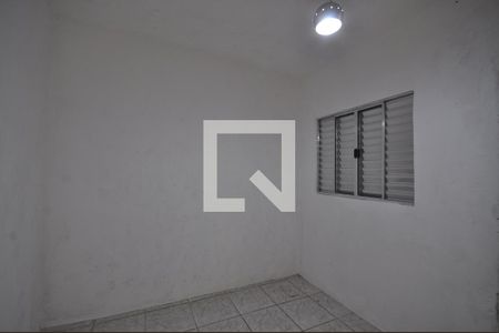 Quarto de casa para alugar com 1 quarto, 25m² em Jardim Flor de Maio, São Paulo