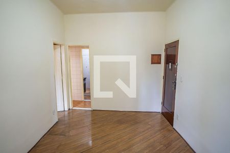 Sala de apartamento para alugar com 2 quartos, 117m² em Saúde, Rio de Janeiro