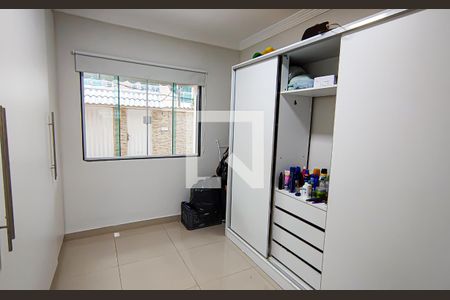 quarto 1 de casa de condomínio para alugar com 4 quartos, 120m² em Taquara, Rio de Janeiro