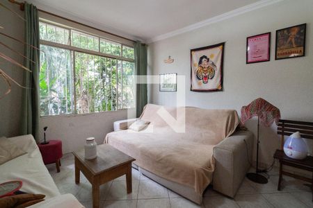 Sala de casa para alugar com 2 quartos, 133m² em Jardim Trussardi, São Paulo