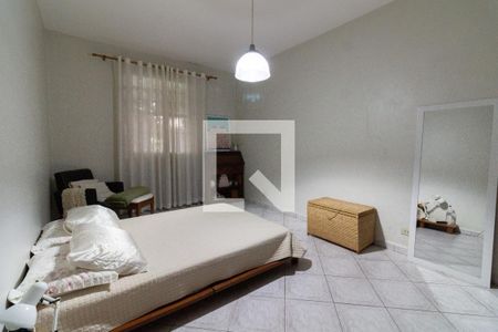 Quarto 1 de casa para alugar com 2 quartos, 133m² em Jardim Trussardi, São Paulo