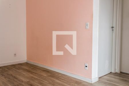 Sala de apartamento para alugar com 2 quartos, 46m² em Jardim Copiuva, Carapicuíba