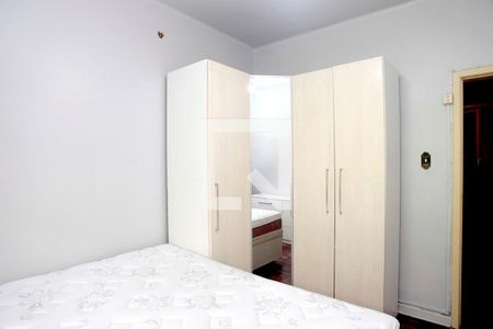 Quarto 1 de apartamento à venda com 3 quartos, 80m² em Petrópolis, Porto Alegre