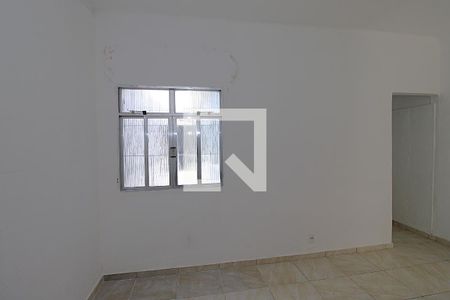 Sala de casa para alugar com 2 quartos, 75m² em Vaz Lobo, Rio de Janeiro