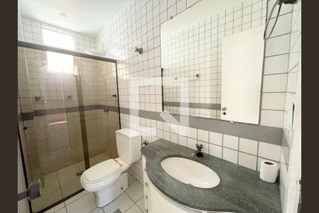 Banheiro de apartamento à venda com 4 quartos, 200m² em Castelo, Belo Horizonte