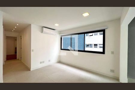 Sala  de apartamento à venda com 2 quartos, 75m² em Jardim Paulista, São Paulo