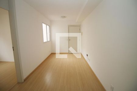 Sala de apartamento para alugar com 2 quartos, 47m² em Manguinhos, Rio de Janeiro