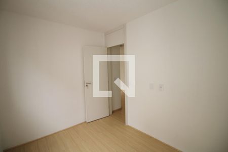 Quarto 2 de apartamento para alugar com 2 quartos, 47m² em Manguinhos, Rio de Janeiro