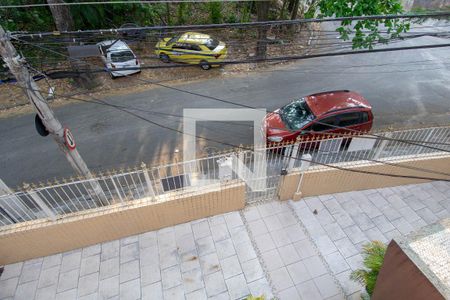 Vista de apartamento à venda com 2 quartos, 70m² em Jardim Guanabara, Rio de Janeiro