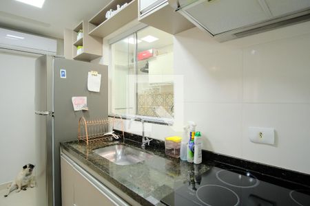 Cozinha de apartamento à venda com 2 quartos, 50m² em Vila Carrão, São Paulo