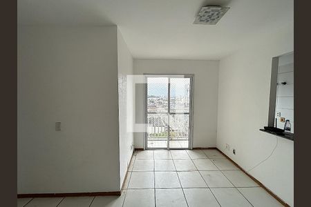 Sala de apartamento para alugar com 2 quartos, 55m² em Cascadura, Rio de Janeiro