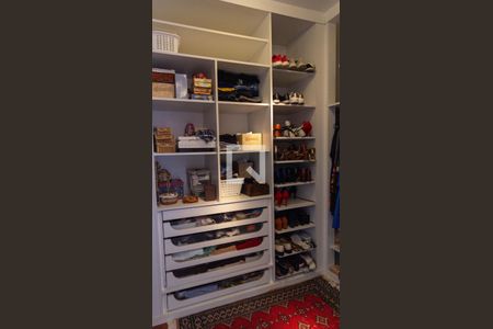 Closet da Suíte de apartamento à venda com 1 quarto, 72m² em Vila Romana, São Paulo