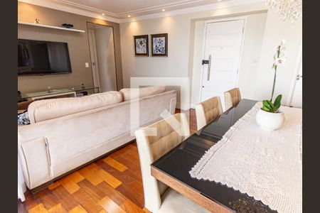 Sala de apartamento à venda com 3 quartos, 107m² em Vila Lúcia Elvira, São Paulo