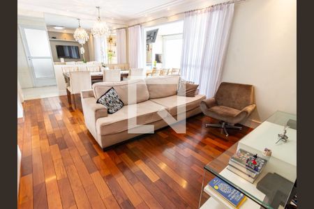 Sala de apartamento à venda com 3 quartos, 107m² em Vila Lúcia Elvira, São Paulo