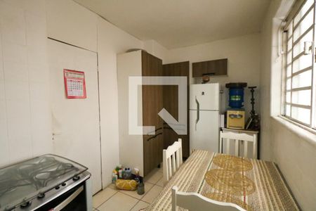 Casa à venda com 252m², 2 quartos e 5 vagas Casa à venda com 252m², 2 quartos e 5 vagasCozinha