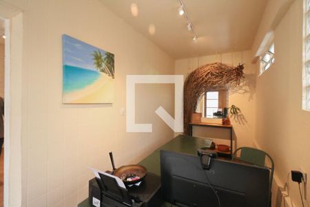 Casa à venda com 252m², 2 quartos e 5 vagas Casa à venda com 252m², 2 quartos e 5 vagasHall de Entrada