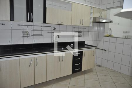 Cozinha de casa de condomínio para alugar com 3 quartos, 127m² em Lins de Vasconcelos, Rio de Janeiro