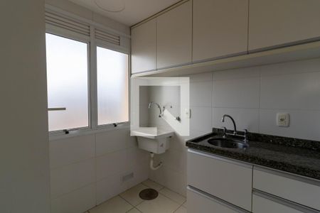 Cozinha de apartamento para alugar com 2 quartos, 44m² em Menino Deus, Porto Alegre