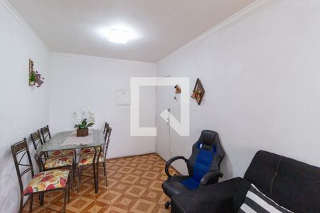 Sala de apartamento à venda com 2 quartos, 62m² em Quitaúna, Osasco