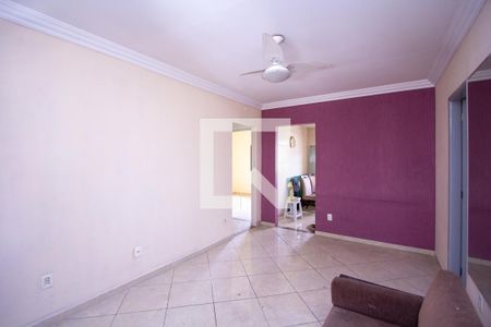 Sala de casa para alugar com 3 quartos, 90m² em Trindade, São Gonçalo