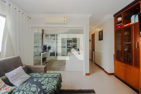 Sala de apartamento para alugar com 2 quartos, 100m² em Passo da Areia, Porto Alegre