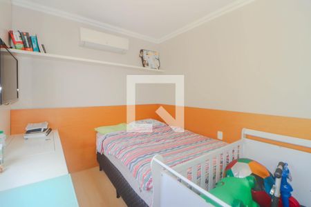 Quarto 1 de apartamento para alugar com 2 quartos, 100m² em Passo da Areia, Porto Alegre