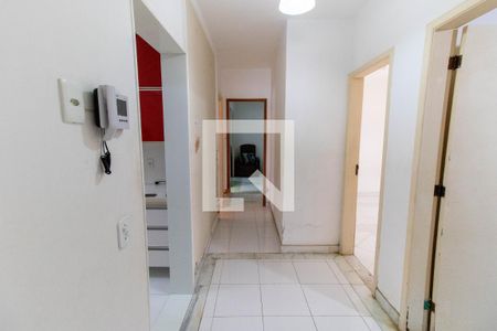 Corredor  de casa à venda com 3 quartos, 230m² em Piratininga, Niterói