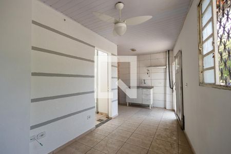 Sala de casa para alugar com 2 quartos, 62m² em Esplanada Santa Terezinha, Taubaté